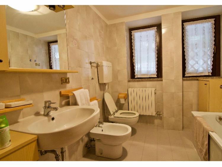 Appartamento Silvia Vermiglio Luaran gambar